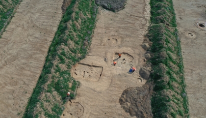 Tisková zpráva | Pokračování záchranného archeologického výzkumu na obchvatu Prahy